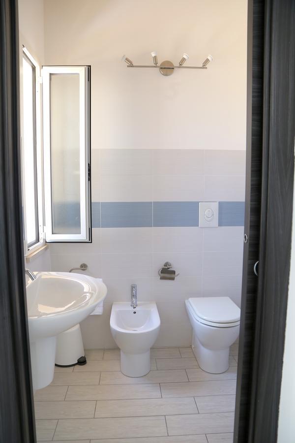 Rooms La Perla Del Mare Margherita Di Savoia Extérieur photo